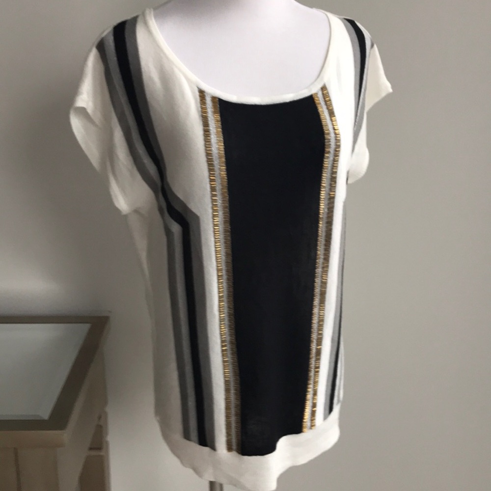 Lightweight knit sparkling sweater sz M